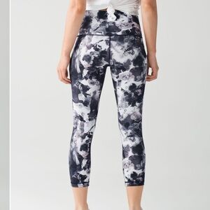 Lululemon High Rise Wunder Under Crop